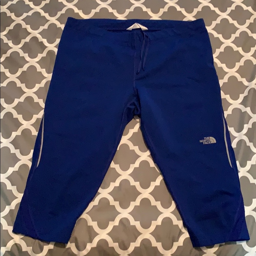 The North Face 3/4 workout leggings